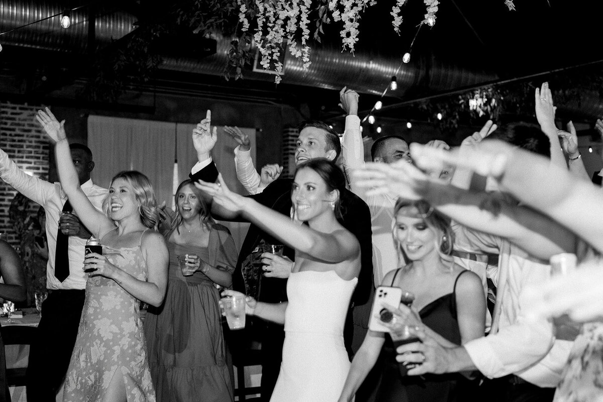 LIZZIE BAKER PHOTO _ Samantha & Mike _ 7 . 16 . 2022 _ The Foxglove Wedding _ Atlanta Wedding Photographer _ Atlanta Film Photographer-883