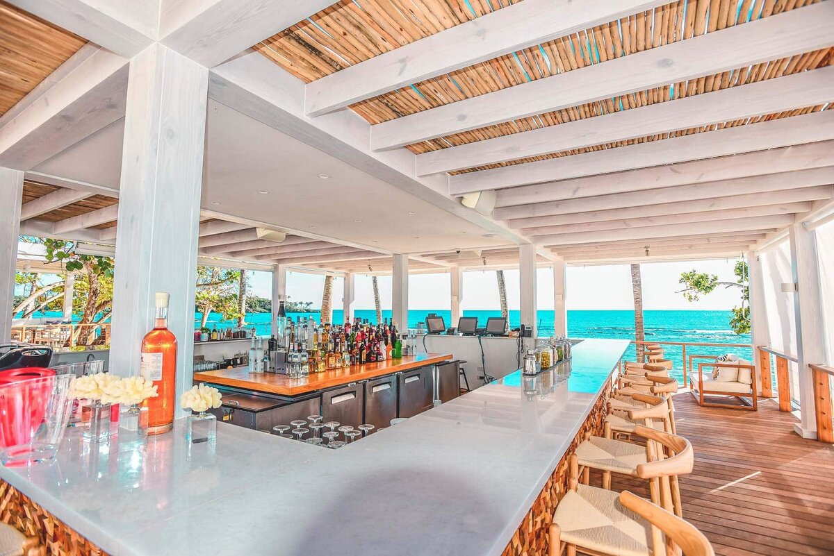minitas-beach-club-7