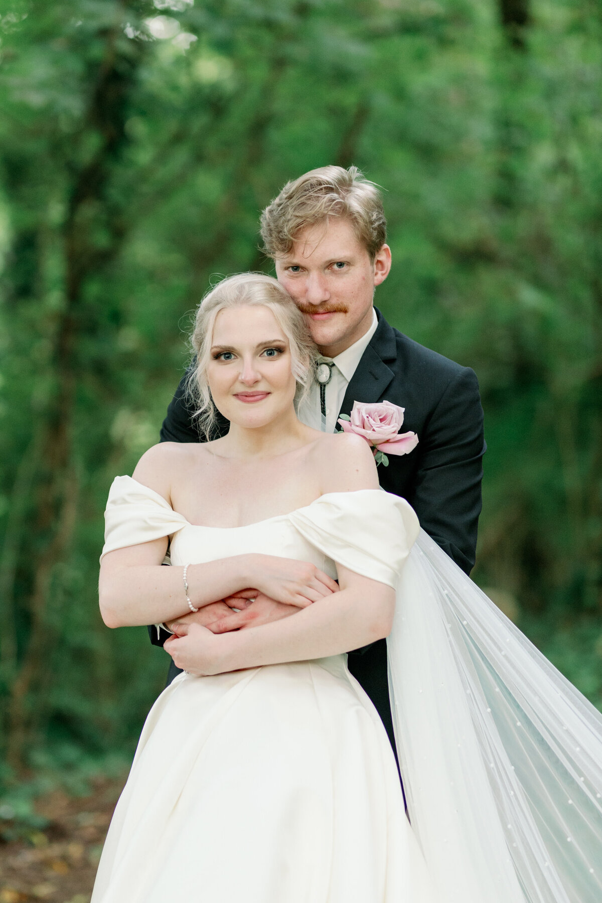 Hannah & Harrison - Dara's Garden - East Tennessee Wedding Photographer - Alaina René Photography-94