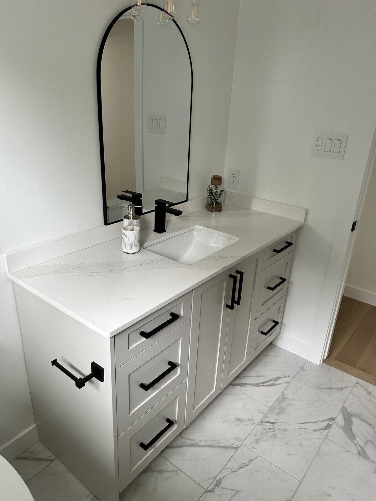 Edmonton Kitchen Cabinet Renovation Custom Kitchen Cabinets12