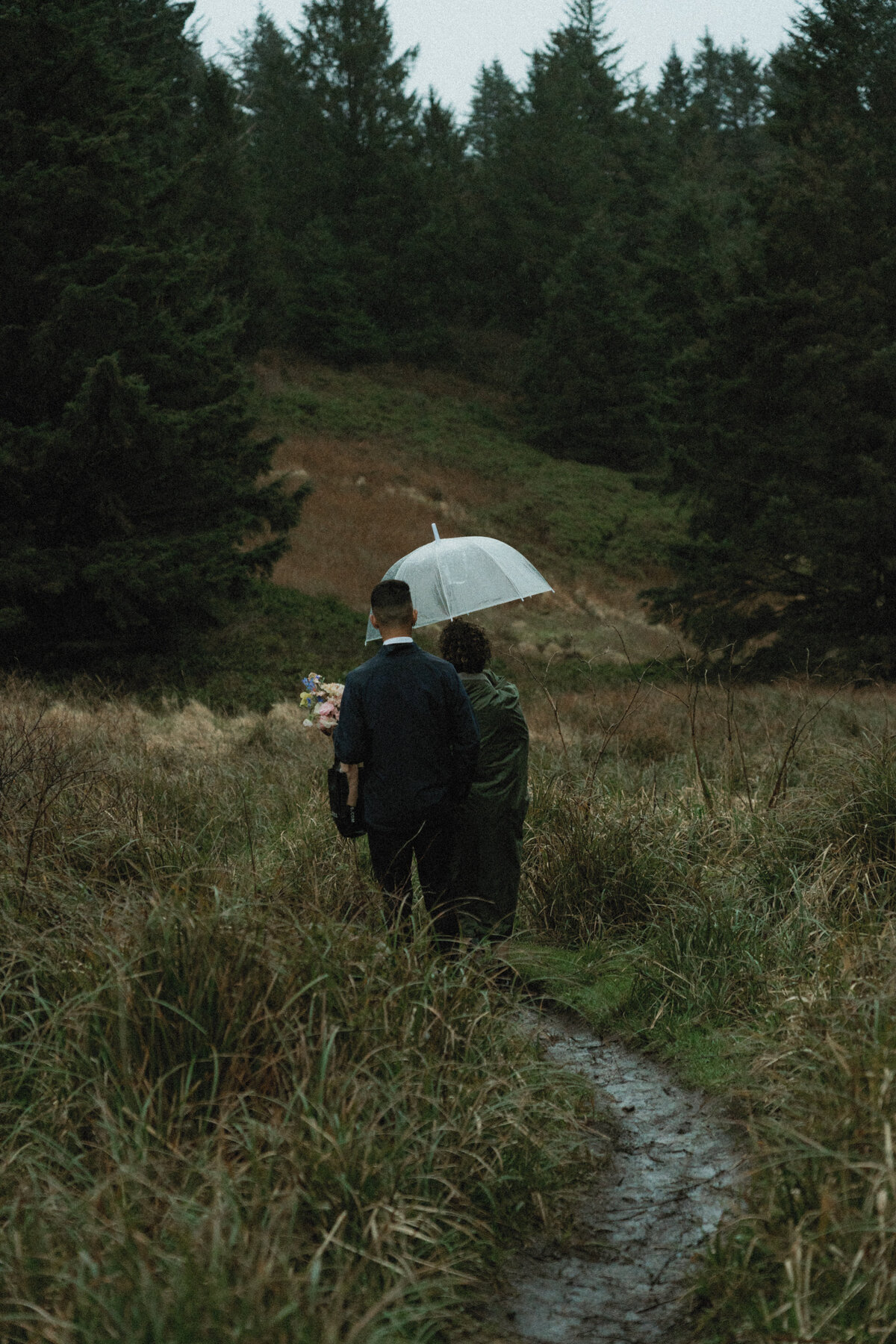 elopement oregon cliff - lizarrietaphotography-112