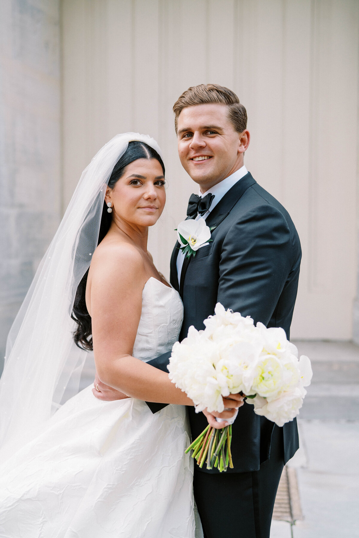 Philadelphia-Ritz-Carlton-Wedding-Bride-Groom-Photos_064