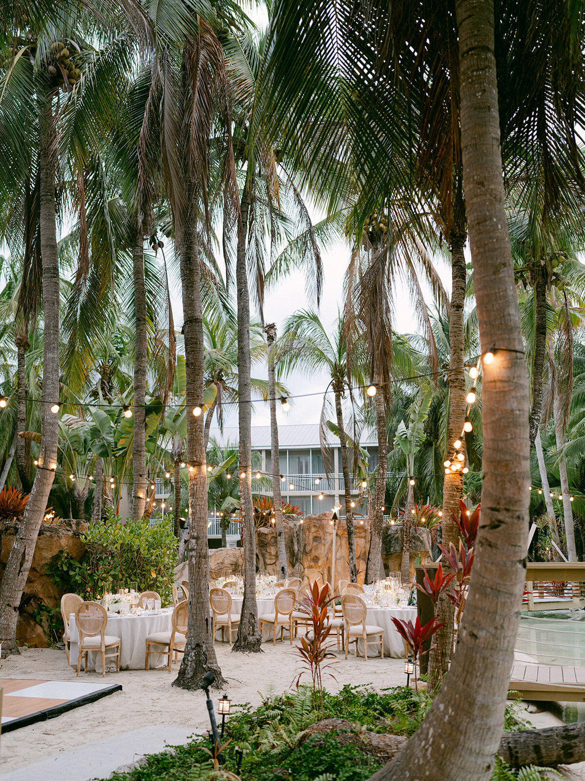 Melissa + Jason Previews _ Lauren Galloway Photography-33