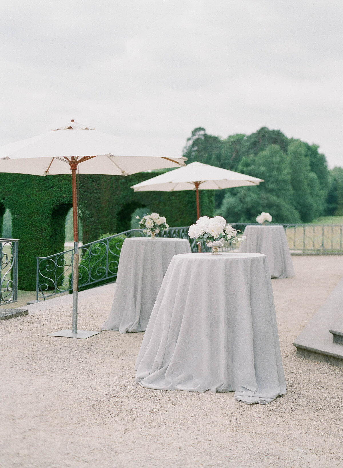 35-Alexandra-Vonk-photography-Chateau-de-la-hulpe-wedding