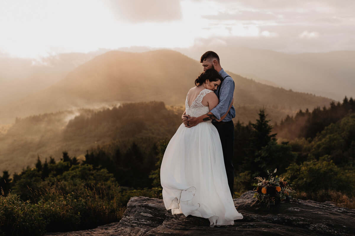 Adventure elopement on the Blue Ridge Parkway in North Carolina photographed by Magnolia and Ember.