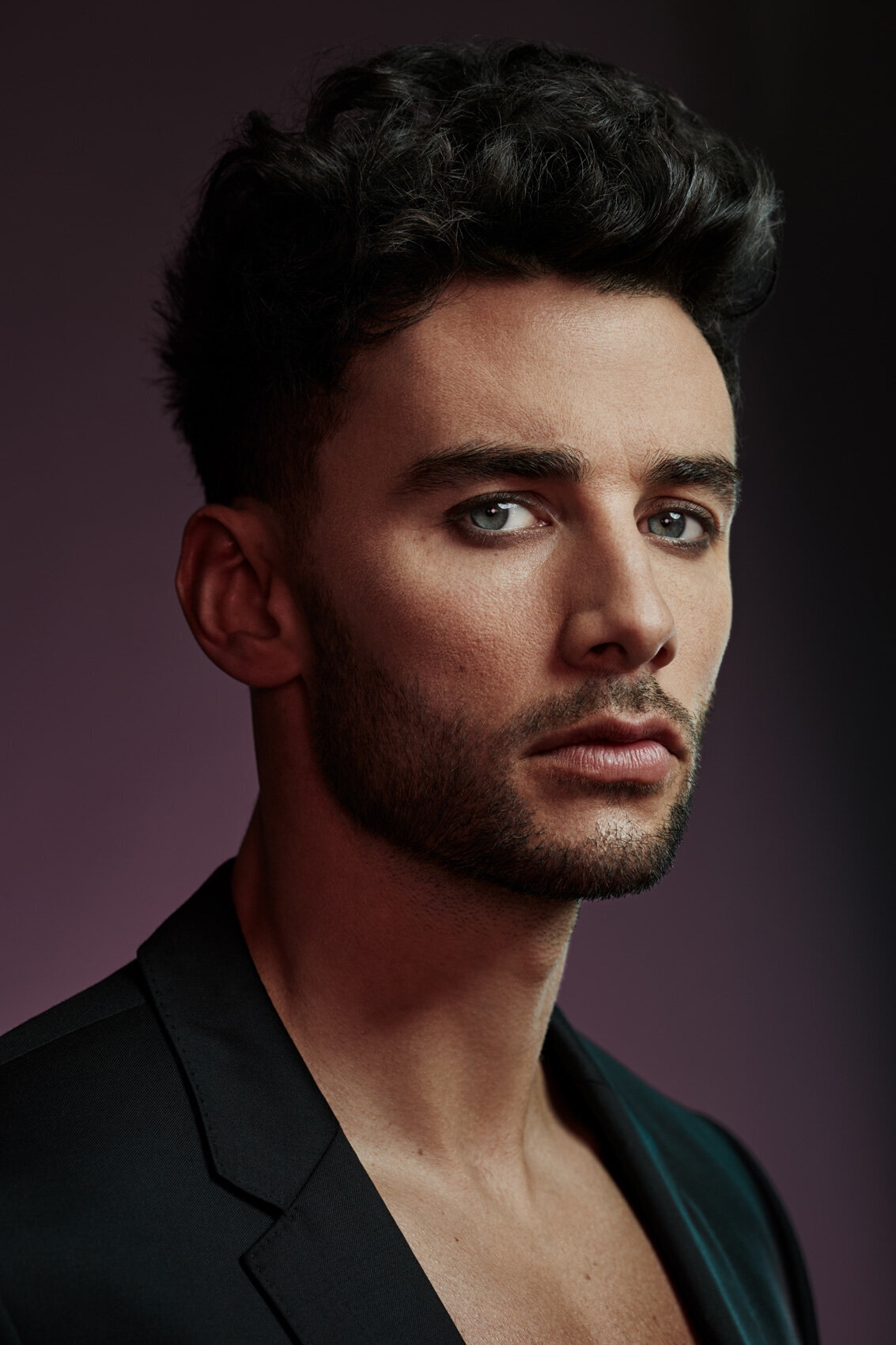 Studio portrait of Brendan Morais with a confident expression, captured by Ylva Erevall.