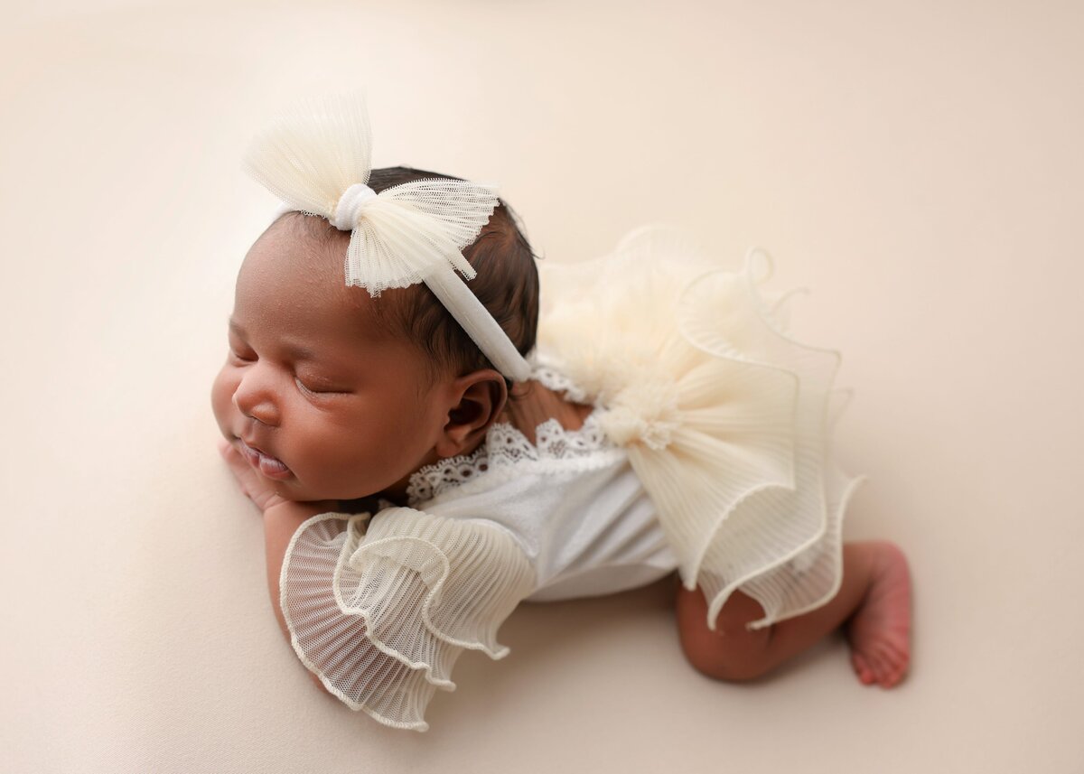 Charlotte-Newborn-photographer80