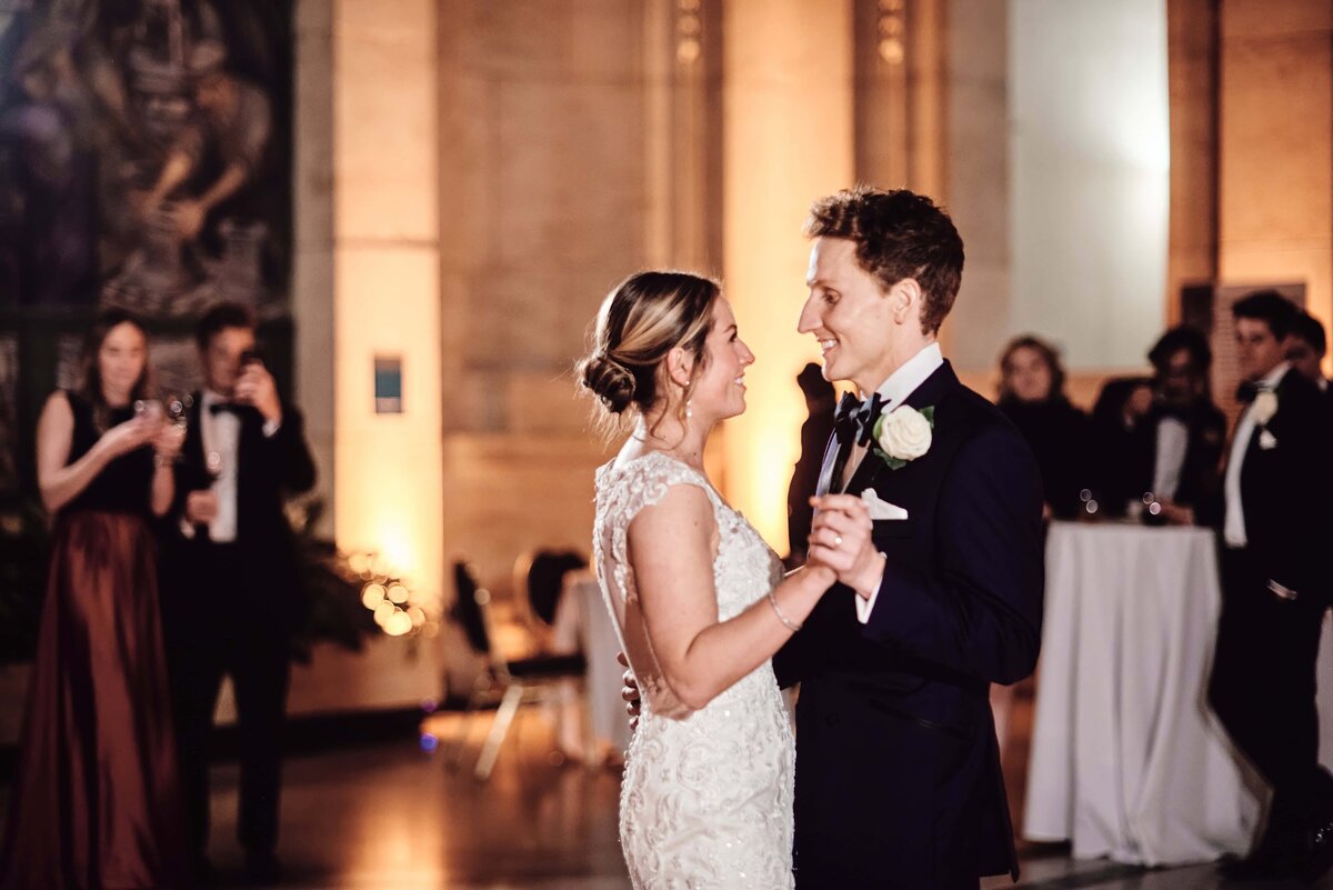 Detroit Institute of Art Detroit, Michigan Wedding_347