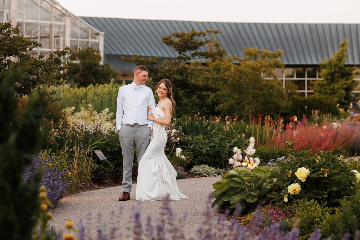 59-grand-rapids-frederik-meijer-garden-wedding