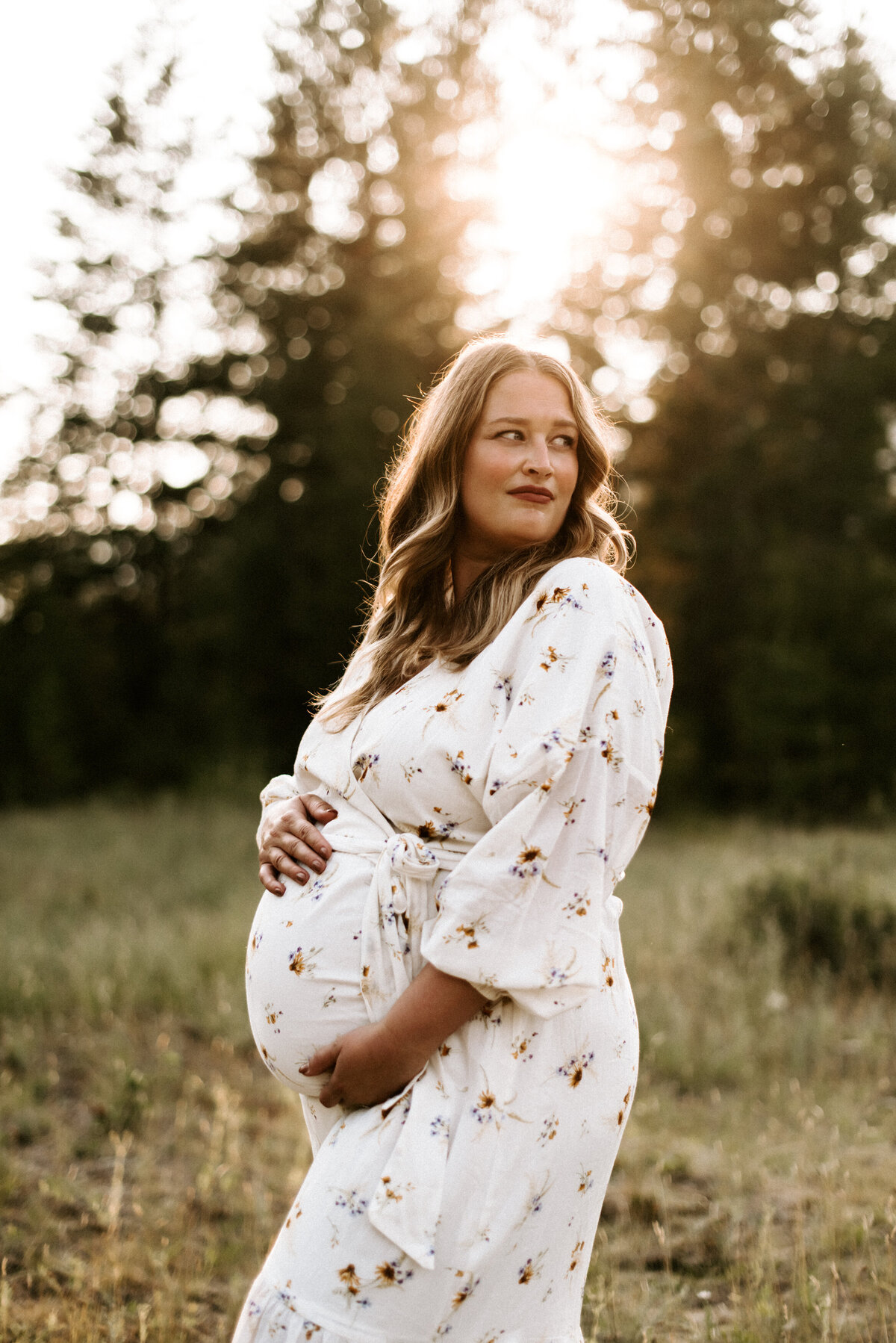 Kootenay  Maternity Photographer, Nelson, BC, Canada
