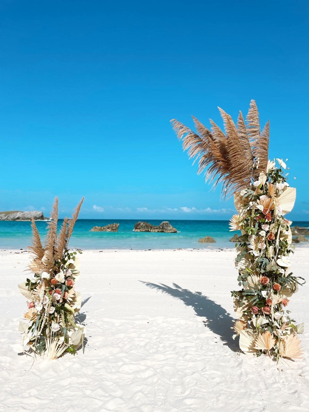 Fricks-Point- Beach-Wedding-Dasfete-6