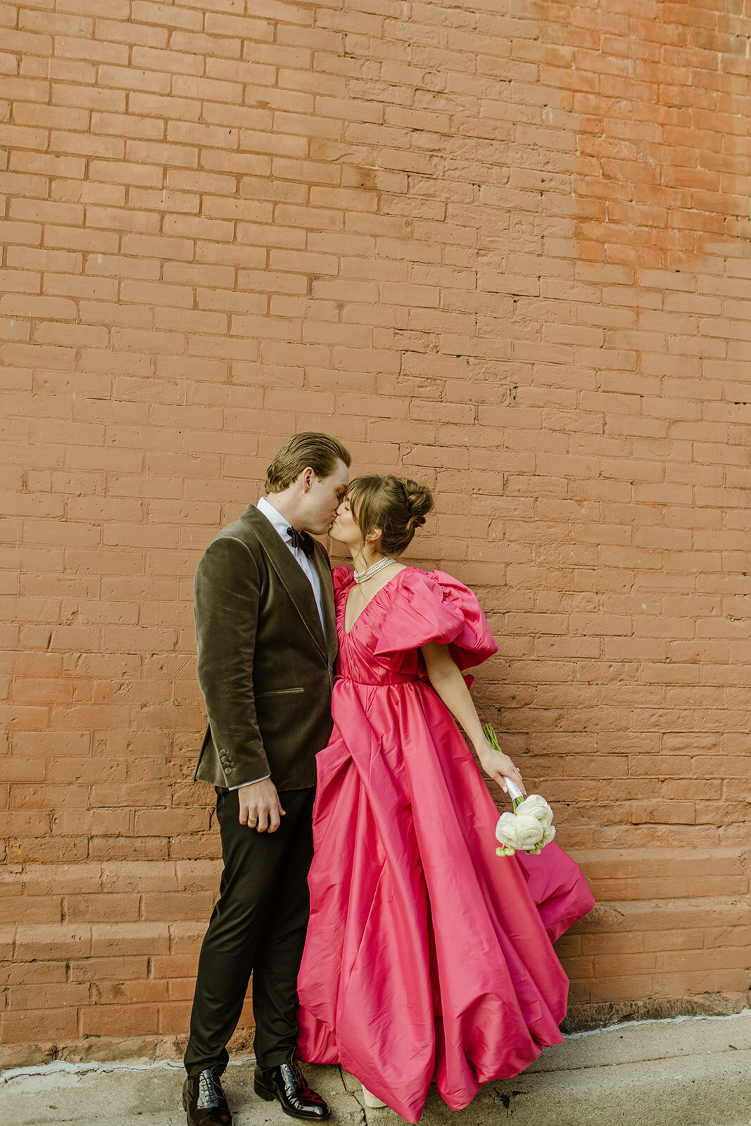 downtown-toronto-the-great-hall-wedding-city-vibes-nontraditional-modern-romantic-1669