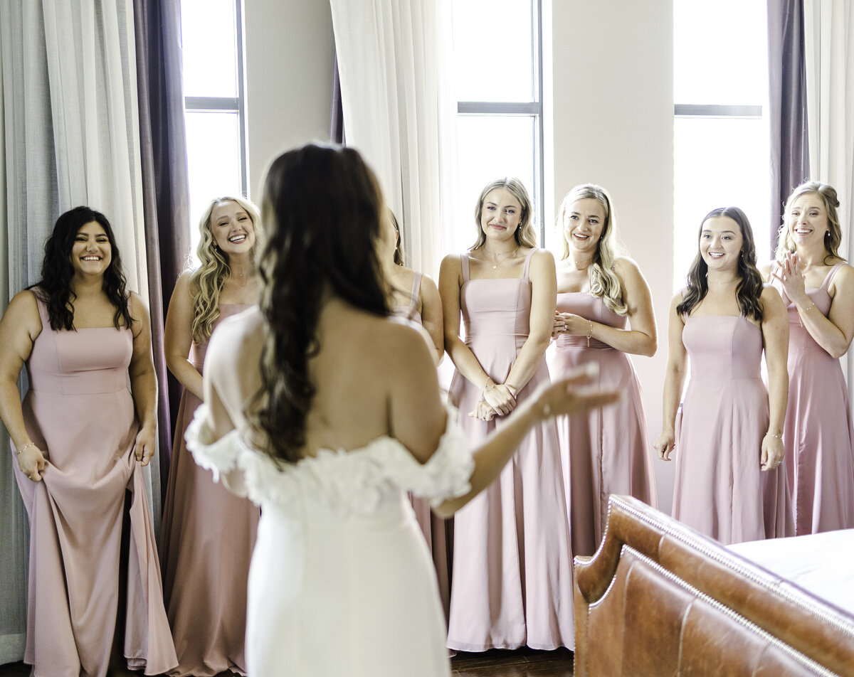 Jennifer Kamen Photography Minneapolis St. Paul Minnesota Tampa Florida Destination Wedding Engagement Lifestyle Newborn Family Photographer 3H9A0286