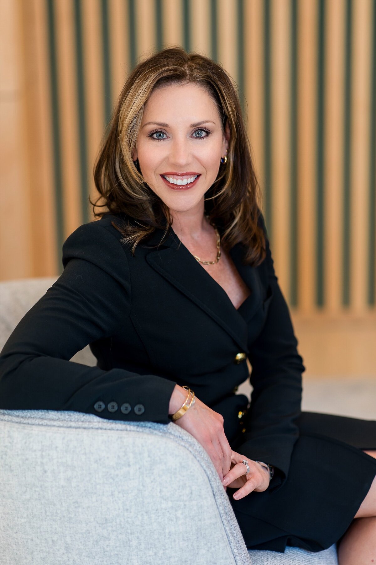 Headshot-Photographer-Kitchener-Waterloo-Corporate-Portrait-Parties-37