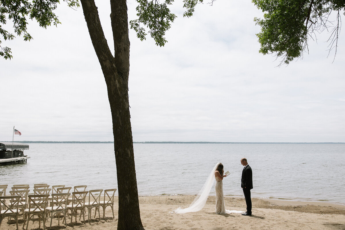 RevelWoodsPhoto-JensenPreviews-4135