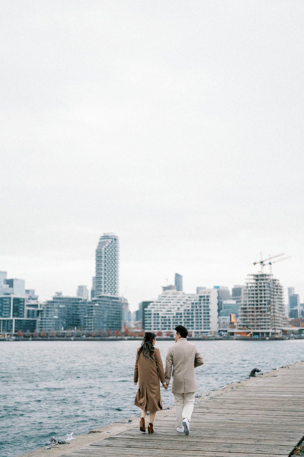 E2-Engagement-Photoshoot-in-Toronto-Vivian-and-David-2023-10-30-2500px-1073