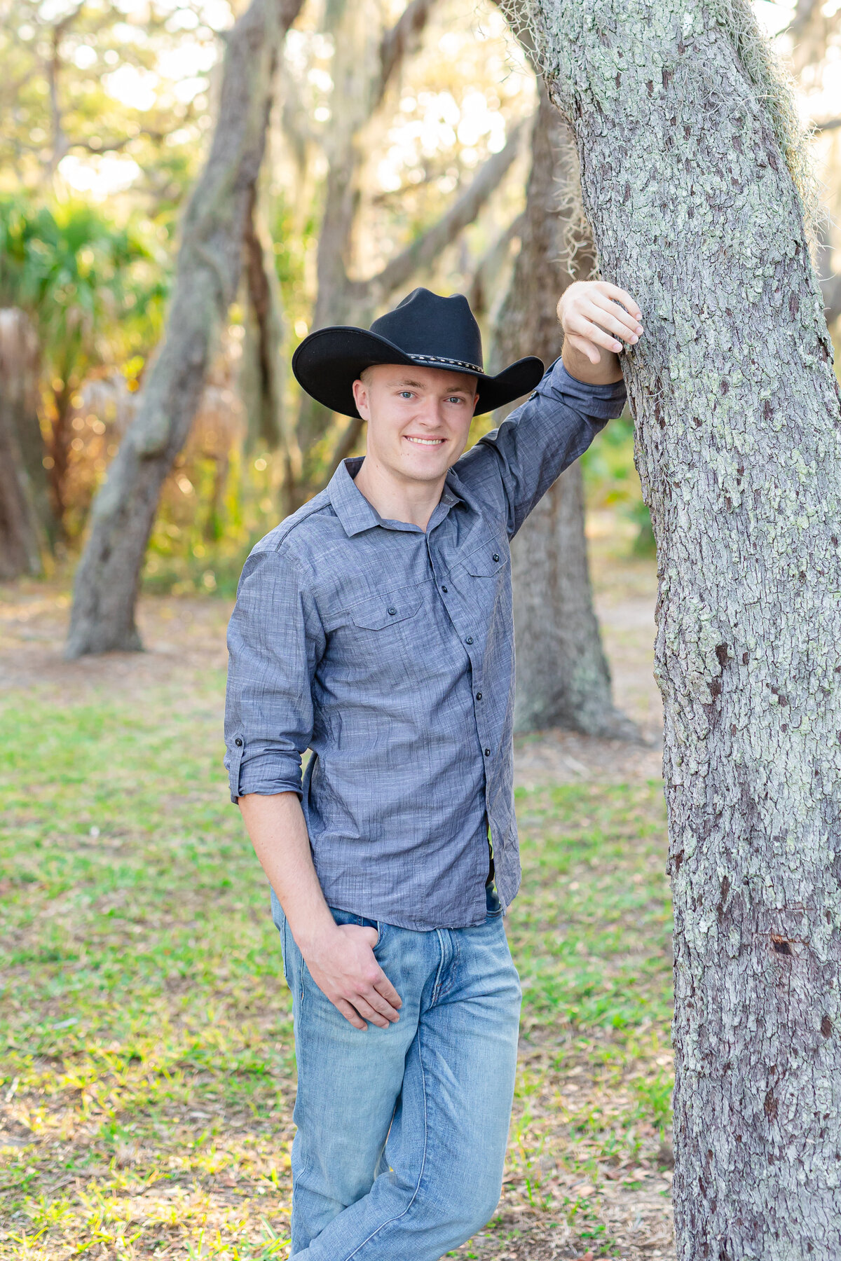 Florida-Senior-Photographer-senior-portraits-urban-beach-senior-photographer-florida-Beach-photo-shoot-senior-guy39