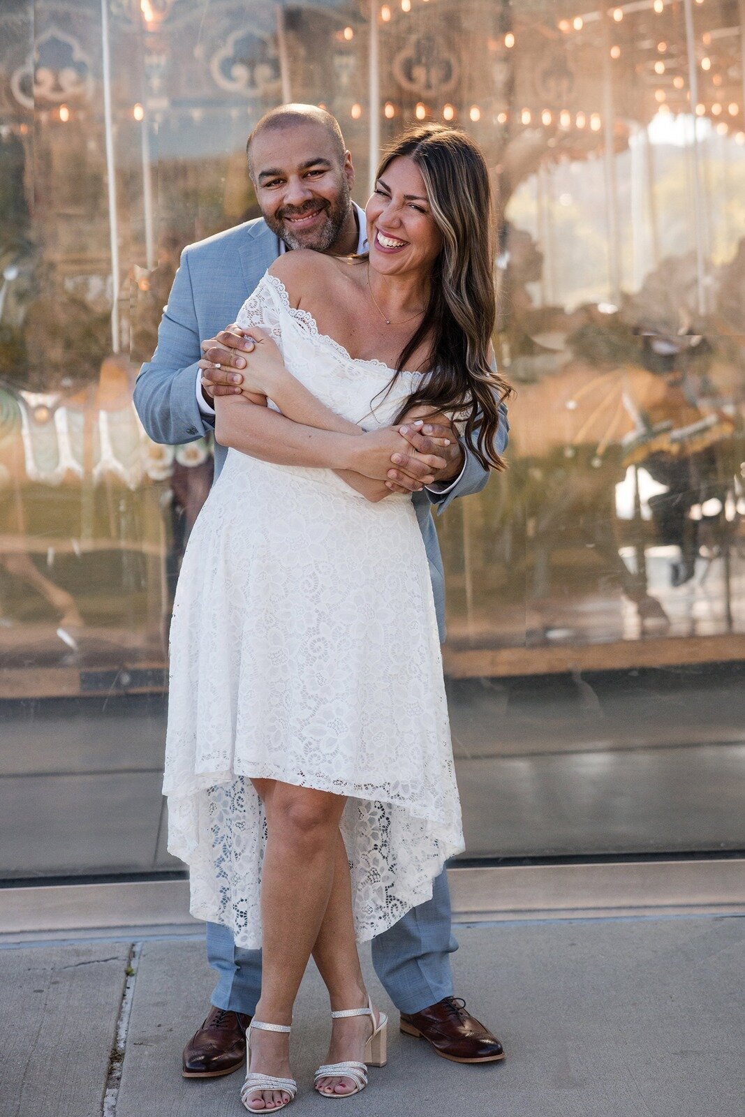 Latinos-engaged-by-Jane's-Carousel-4