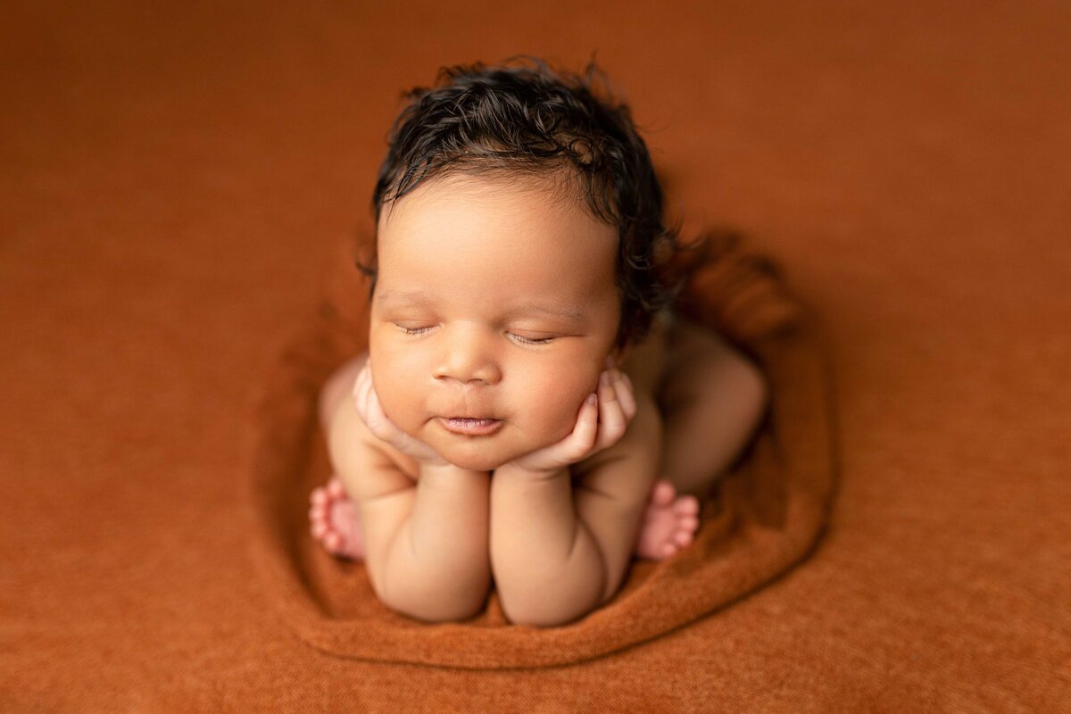 newborn_Sayre-Briele-Photography-LLC_Destiny-Jackson-1