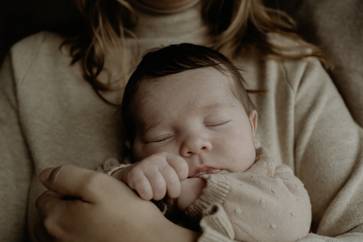 fotograaf_Momentjes & Zo_newbornshoot_Lisa (2 van 6)