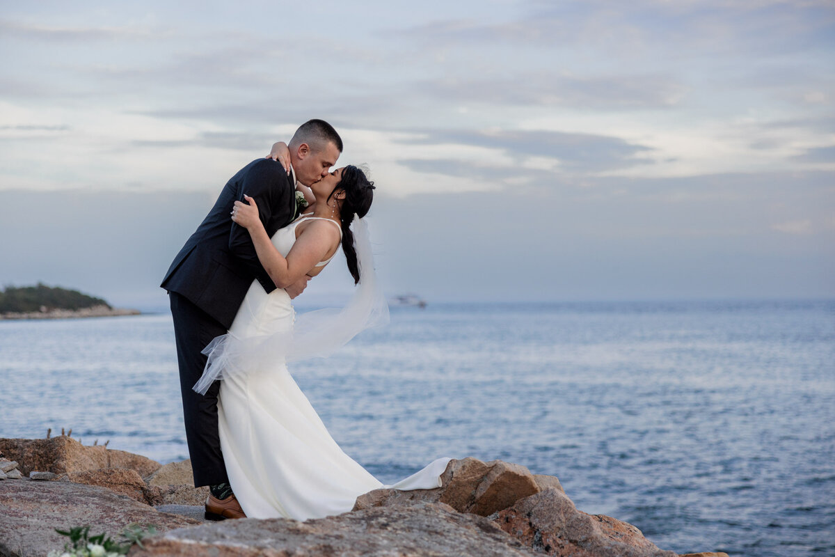 Brandford_House_CT_Shore_Wedding-3