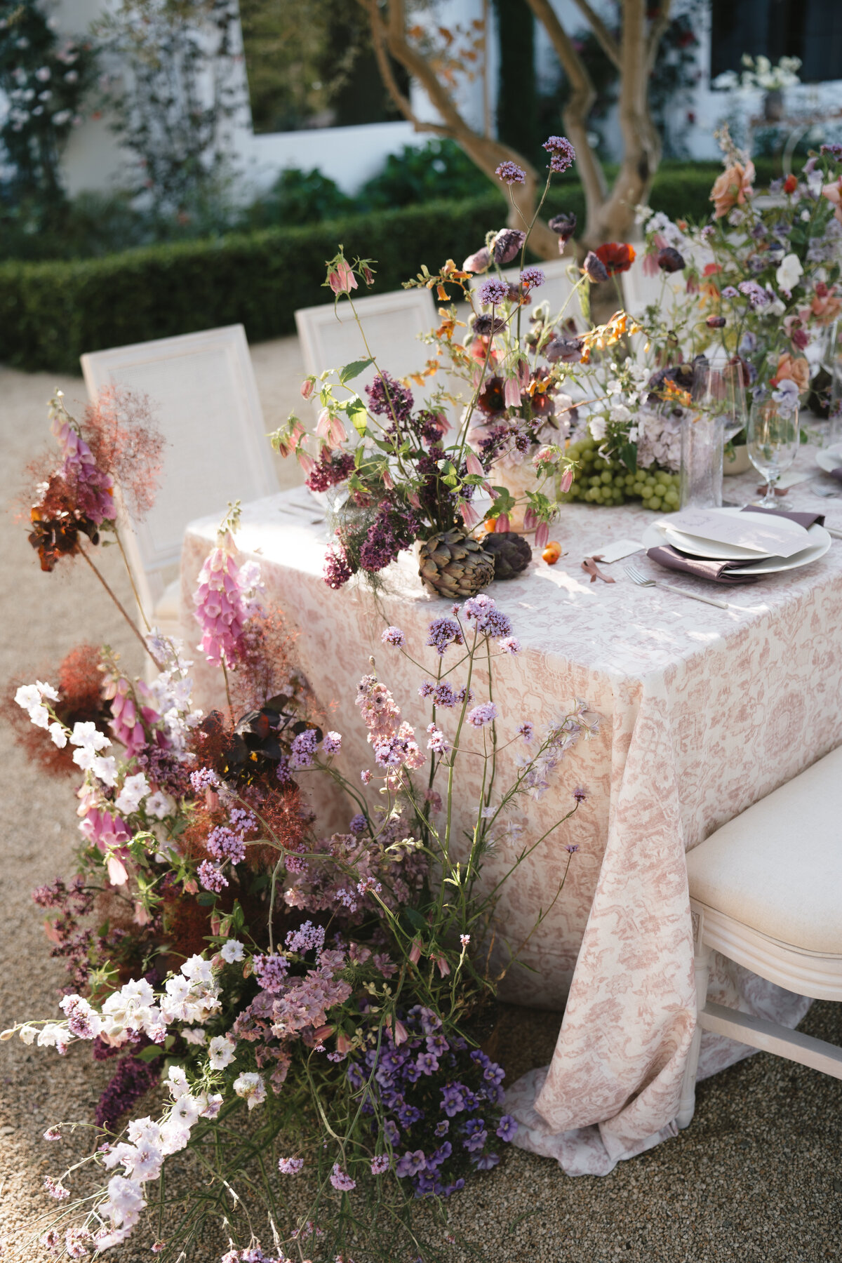 carmel-romantic-florals