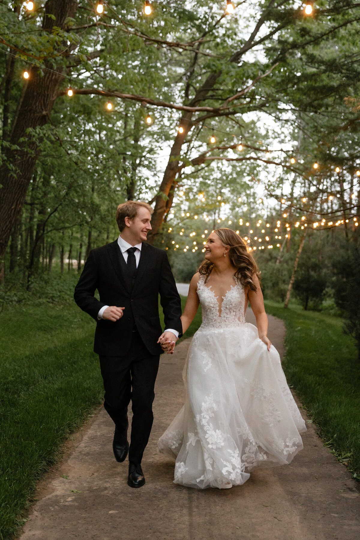 Katelyn and Josiah's Pepin, Wisconsin Wedding Photography-679