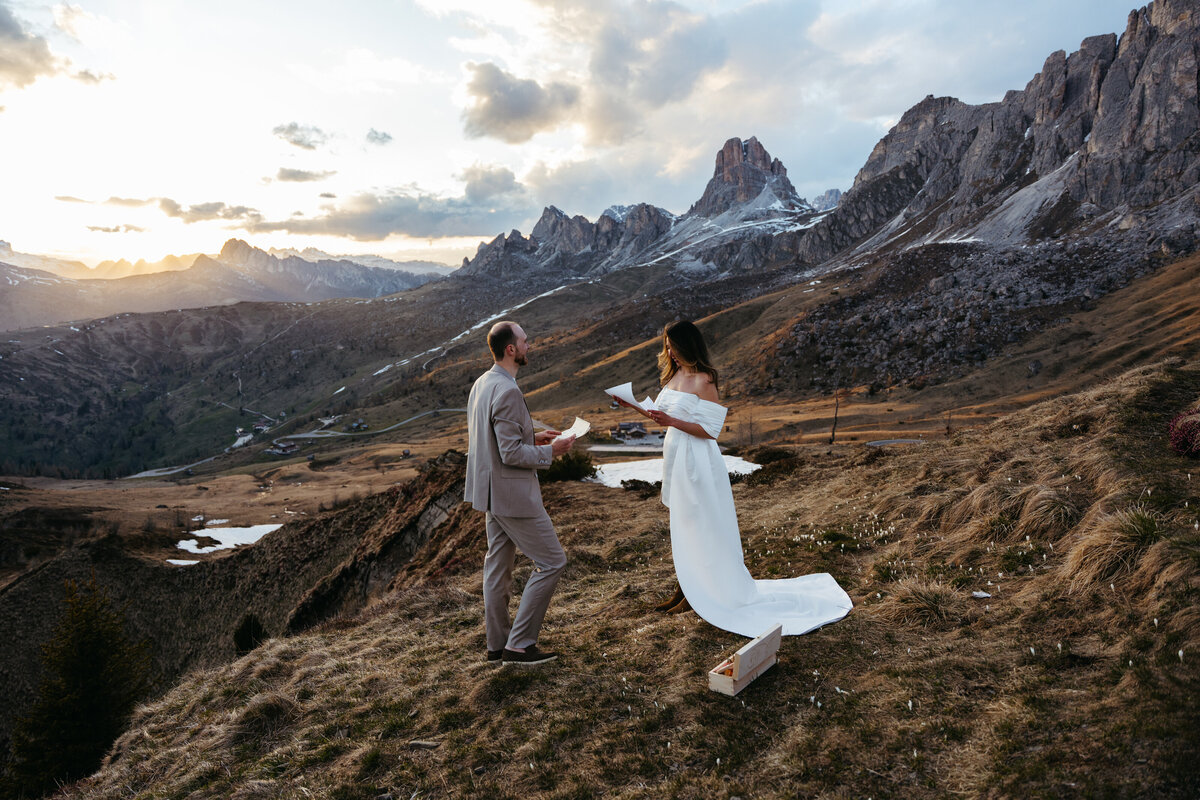 romatic couple together in mountain elopement in Dolomites