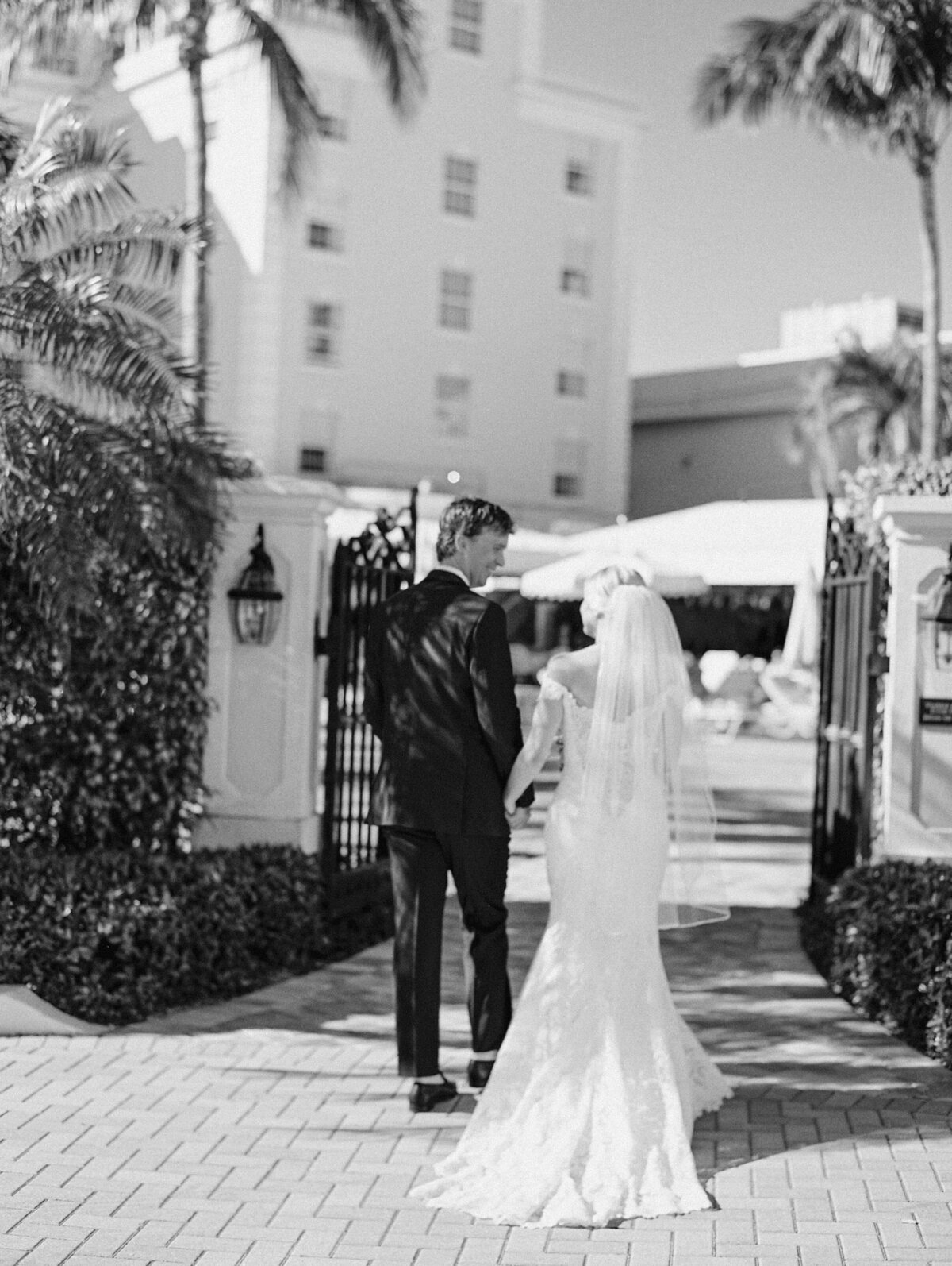 01PalmBeach_Edited969Ashton_Evan_Wedding12FilmSelects_Ashton_Evan170235RLwo011511-R8-027-2