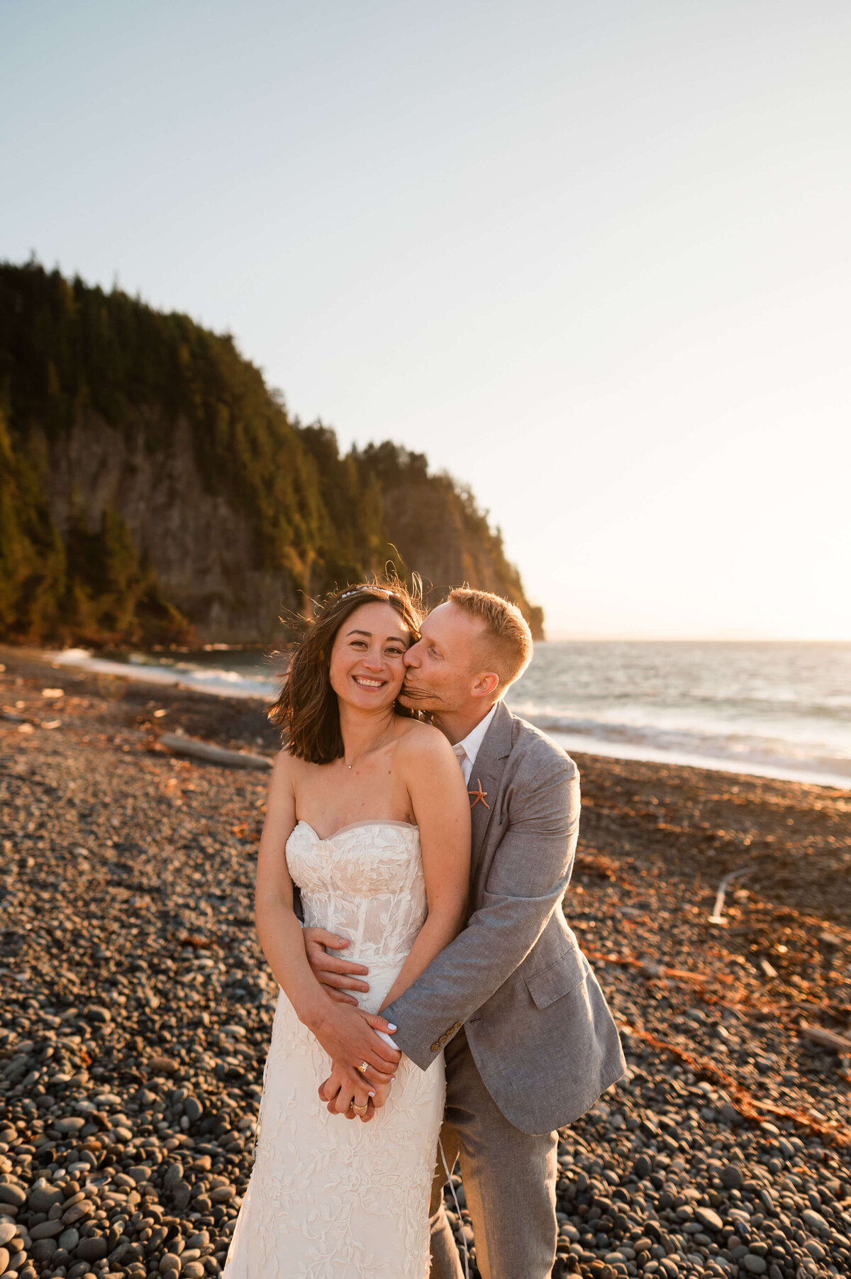 Couple at Agate Beach Lodge Wedding 