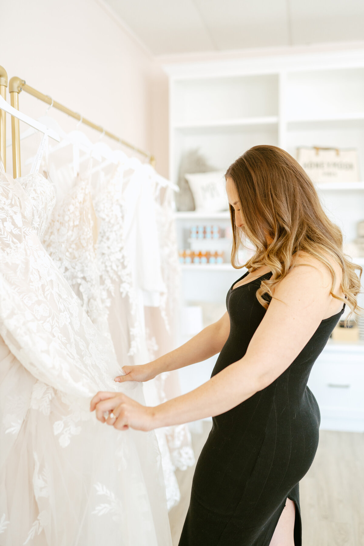KC_BRIDAL_OAKDALE_CALIFORNIA_BRIDAL_BOUTIQUE_WILD_HONEY_PHOTO-99