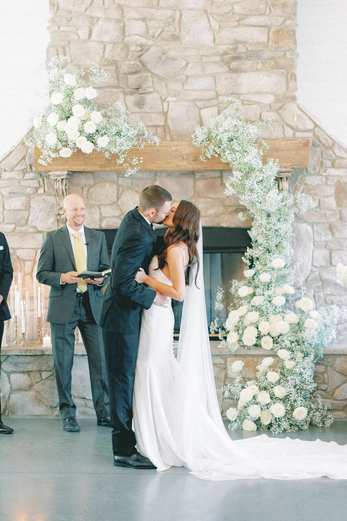 (3)Frances_Floral_Design_Wedding_Flowers_Ohio