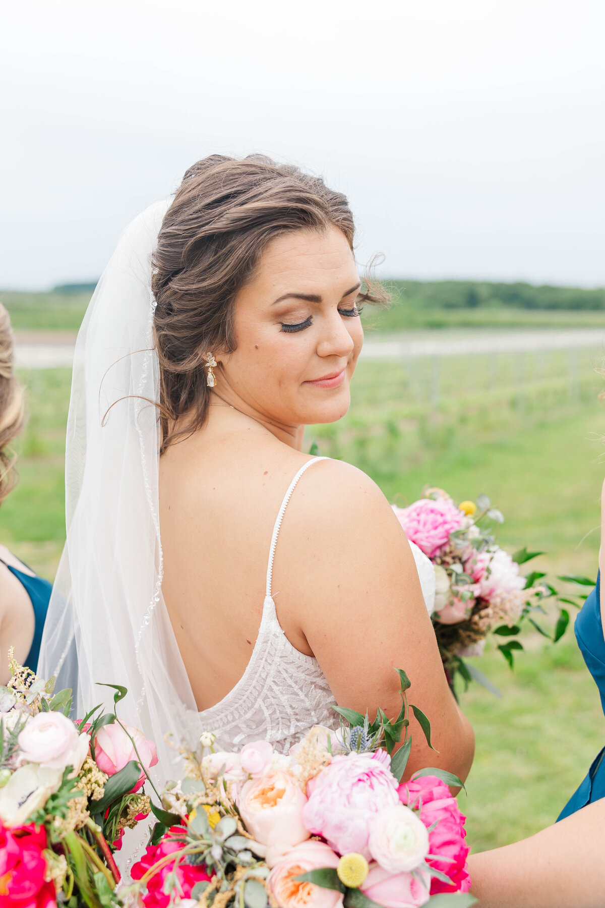 Leah Rohde Photography Traverse City Wedding Photographer Northern Michigan Engagement Weddings Lifestyle Photographer Photography Educator Photography Education10