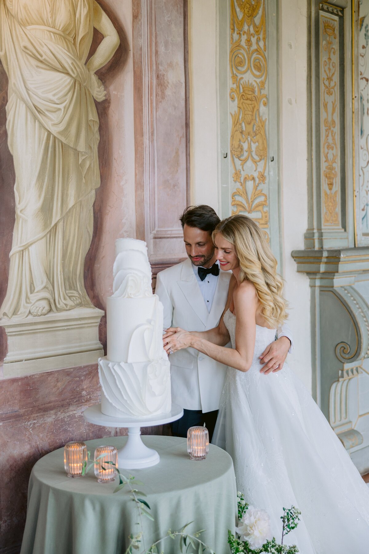 villa-corsini-florence-italy-wedding-larisa-shorina-destination-luxury-photography-410-min