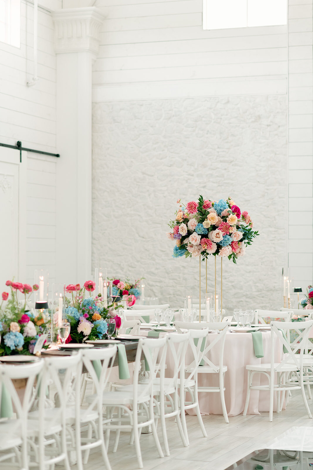 Meghan + Jackson Rowell - The Nest at Ruth Farms - Stephanie Michelle Photography - Dallas Wedding Photographer - Reception Details-35