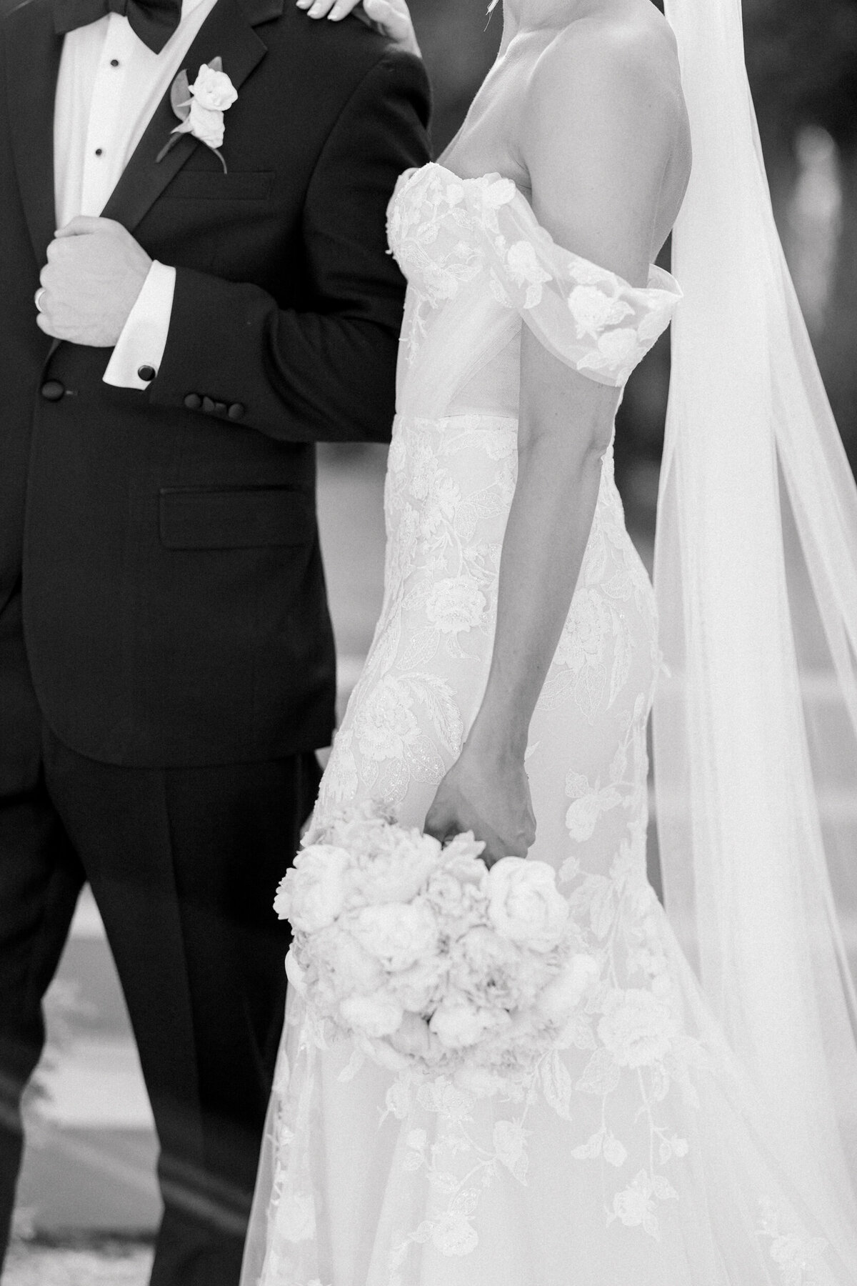 Lexi Benjamin Photography_Summer Armour House Wedding_07.12.24-114