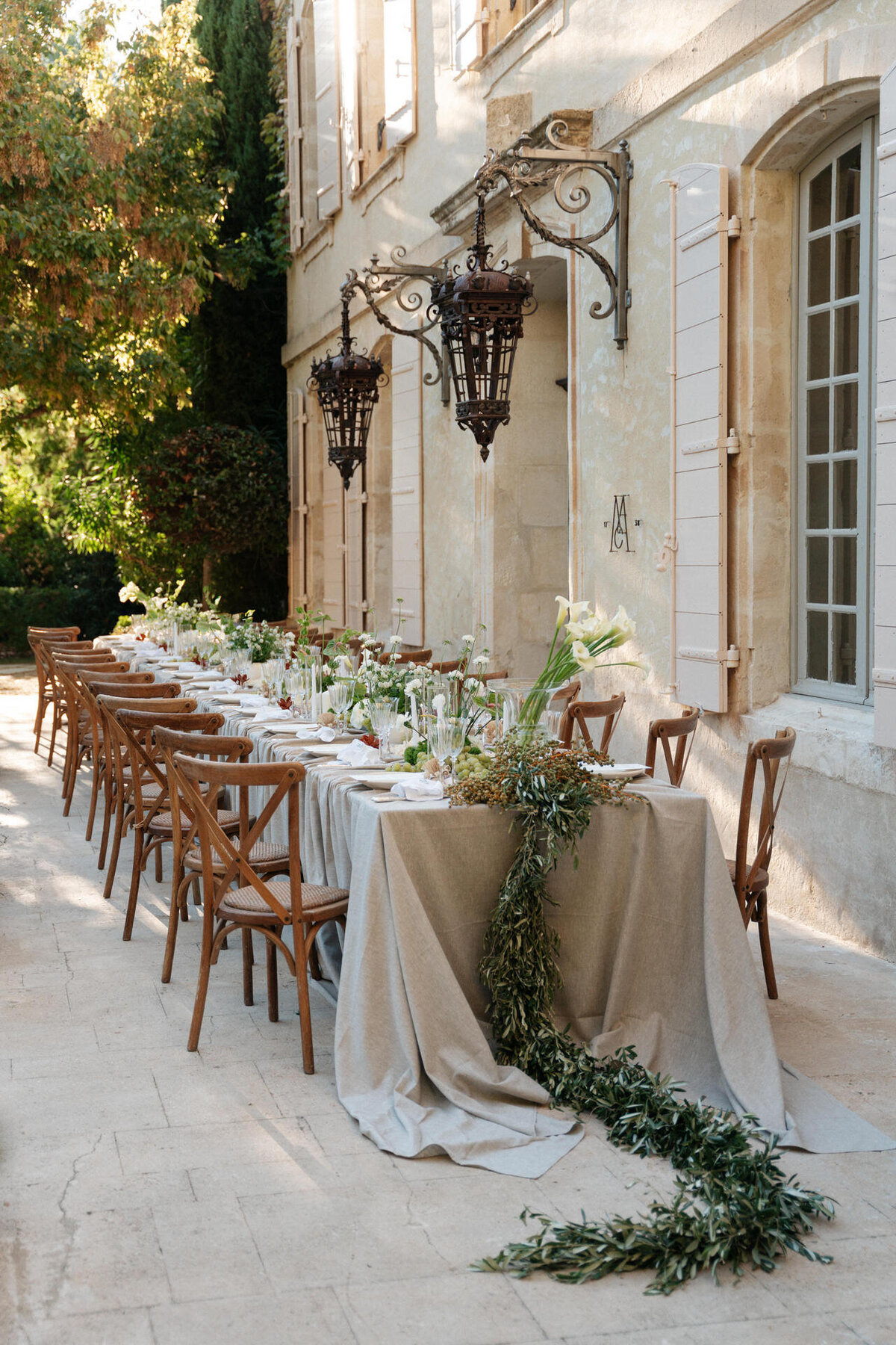 initmate-creative-wedding-mas-de-chabran-provence00067