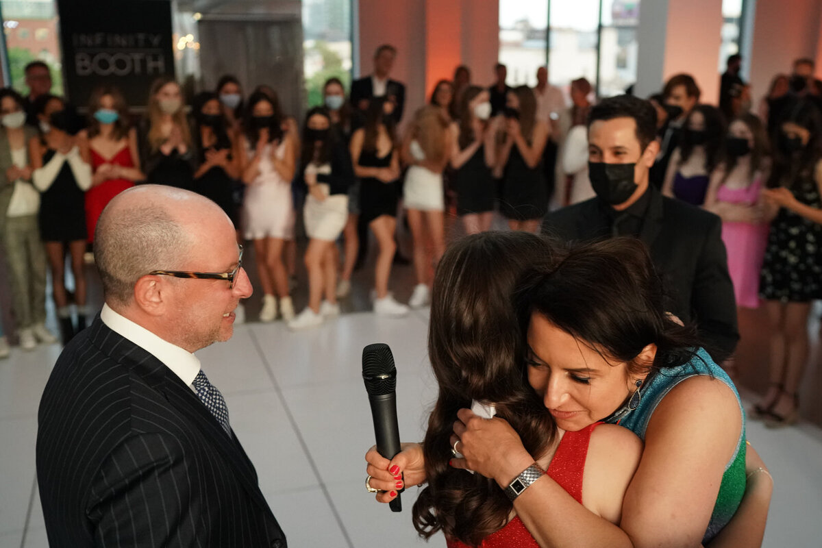 world's-best-Jewish-bat-mitzvah-photographer-kirsten-lewis-lb033