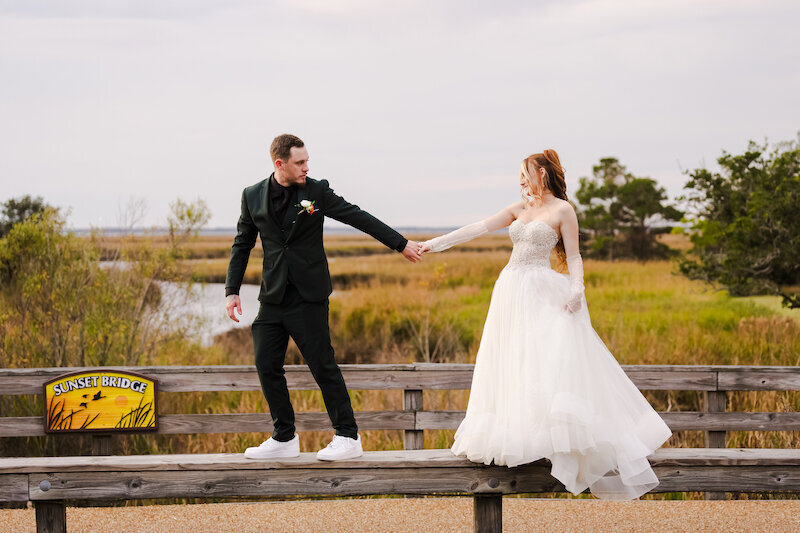 finer-points-coastal-The-Black-Stallion-Corolla-wedding00025