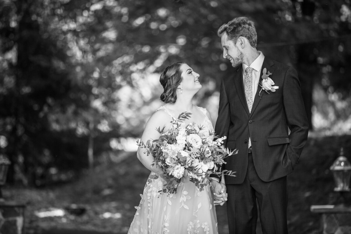 Stroudsmoor Inn Wedding Birds Of A Feather 005a