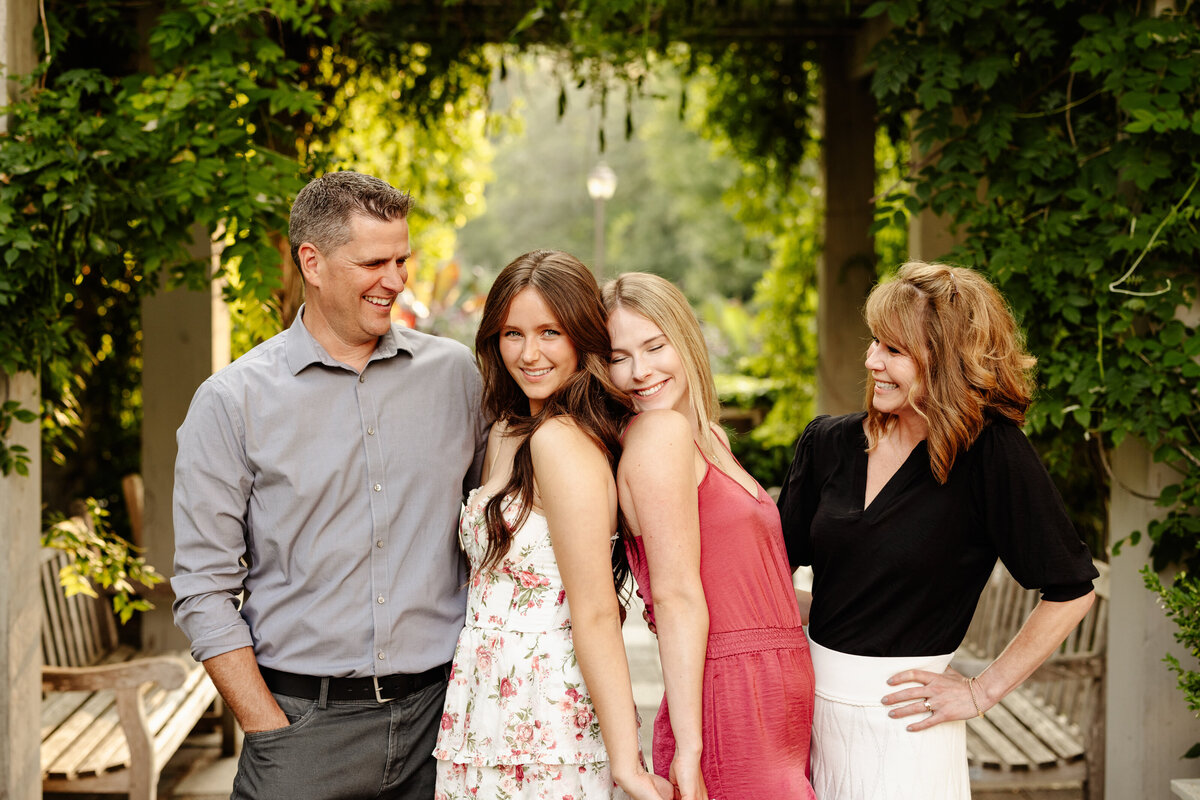 Petersen-Family-Minis-Summer-2023-23-2