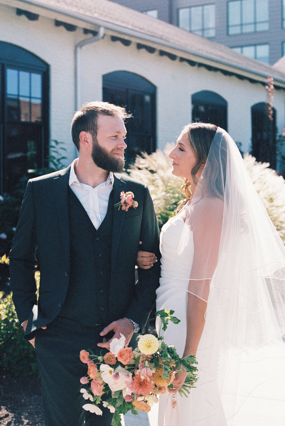 Film-Wedding-Photographer-049