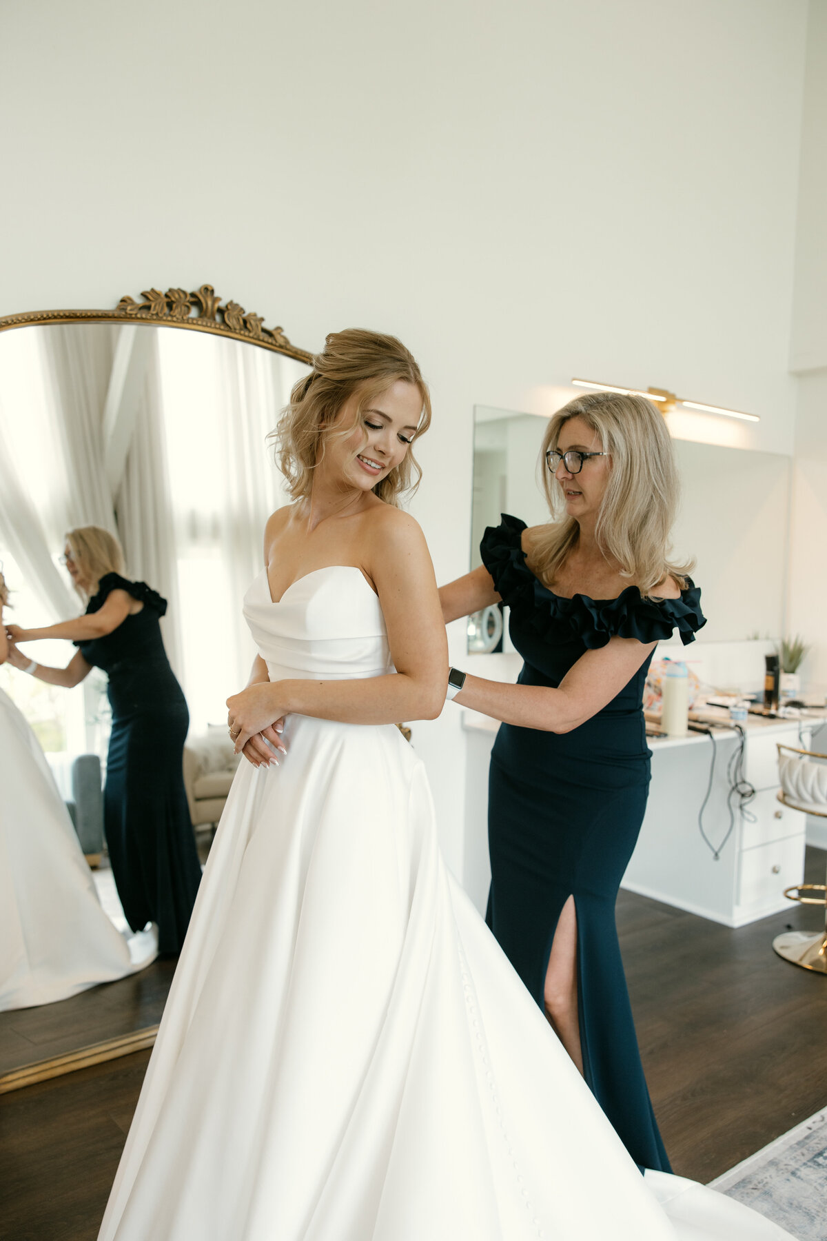 Abigail Anne Photography Colorado and Chicago Wedding and Couples Photographer — Portfolio Featured Story — Bethany and Leo's Wedding 15