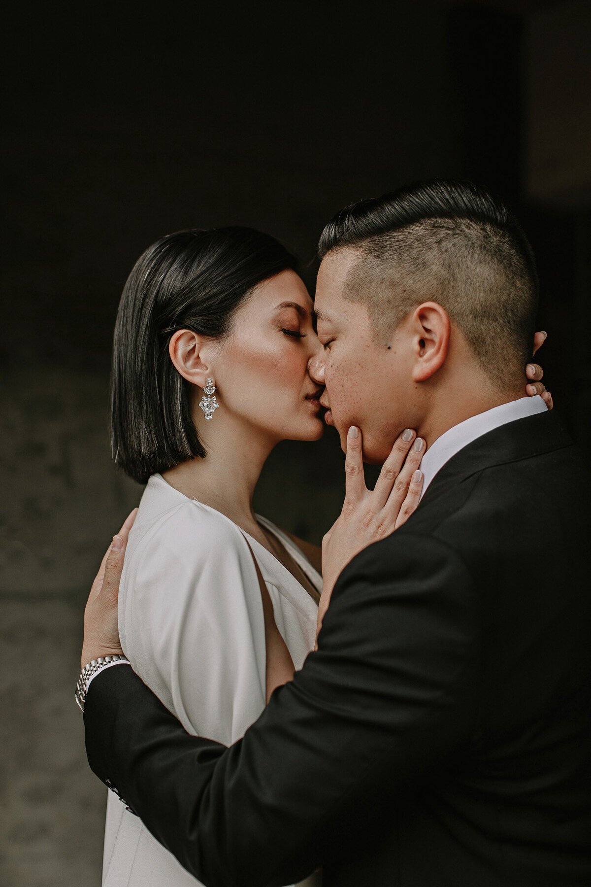 the-godards-Vancouver-Downtown-wedding-photographer-20