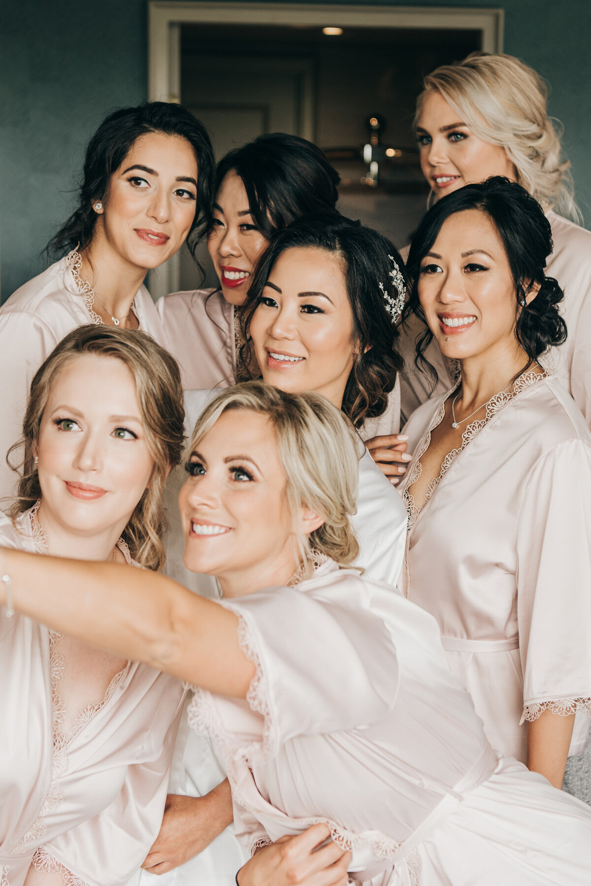 Chic candids of bridal party getting ready photographed by Nova Markina