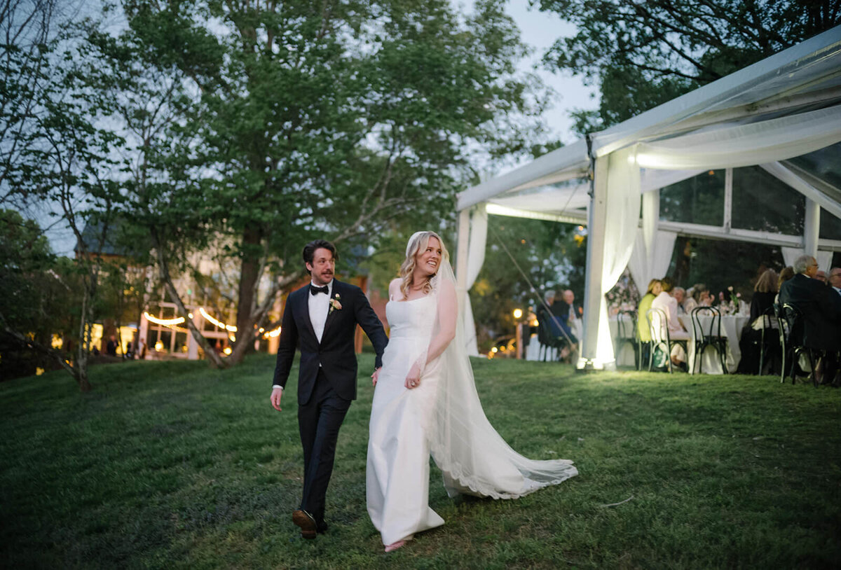 35-pink-garden-wedding-cheekwood-modern-vintage-events