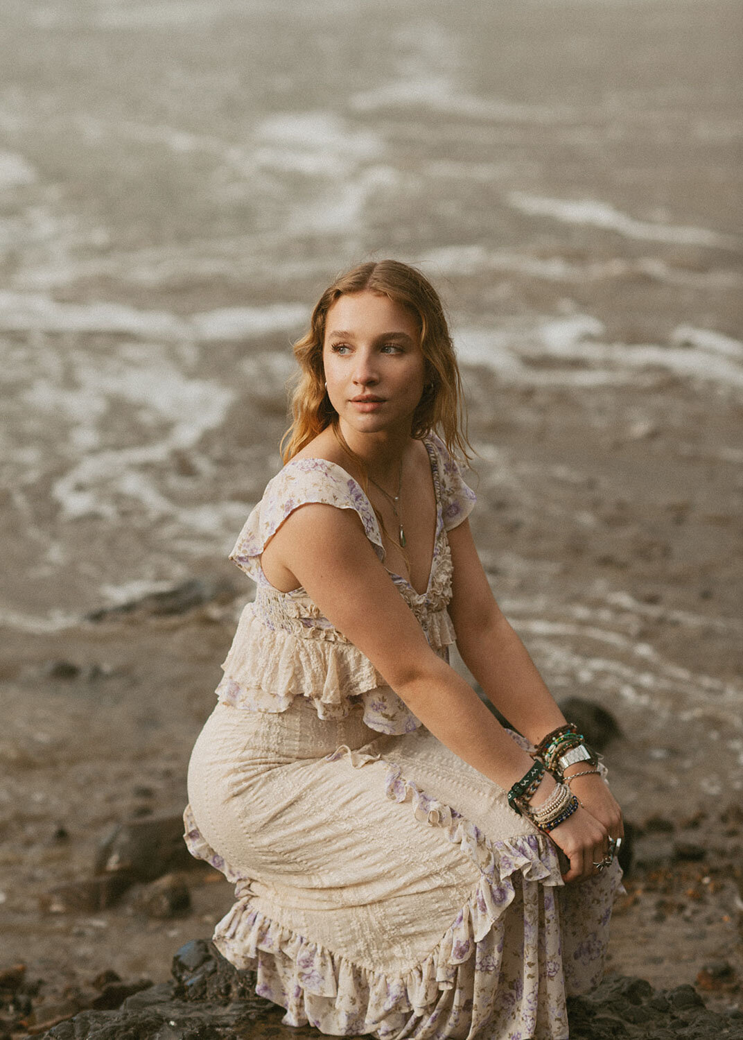 sierra-senior-photos-in-cannon-beach-senior-photography-by-emily-noelle-photo-040