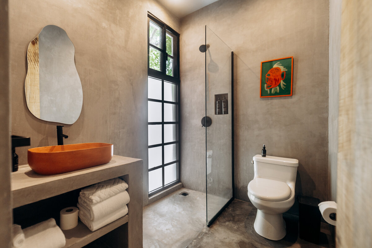 orangeclaysink-shower-toilet
