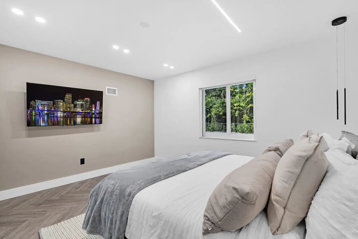 Bedroom 2 (4)