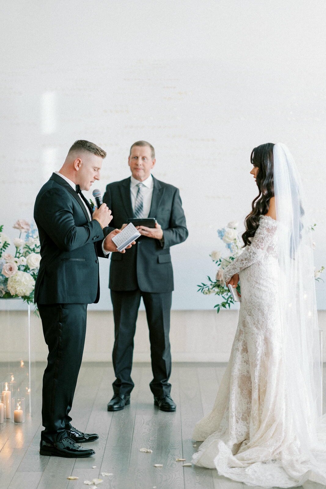 W9-Wedding-Photos-The-Pearle-Burlington-Lake-Ontario-Stephen-and-Oksana-2024-09-29-2500px-1135